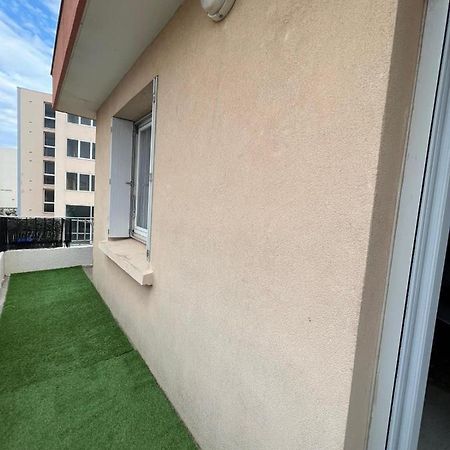 Magnifique Appartement Au Bord De L'Eau วัลราส์-ปลาจ ภายนอก รูปภาพ